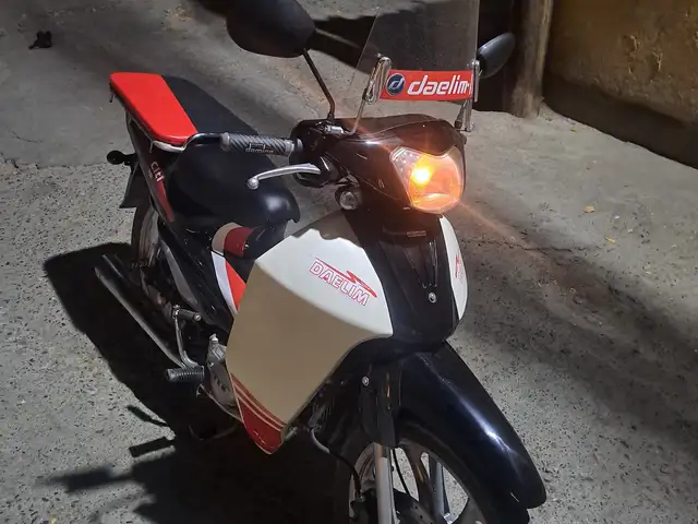 Скутер Утка, Хуҷанд