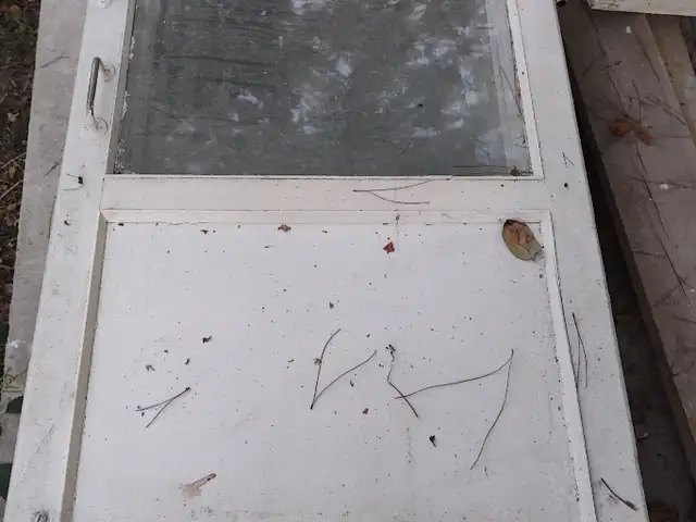 Дверь, Худжанд