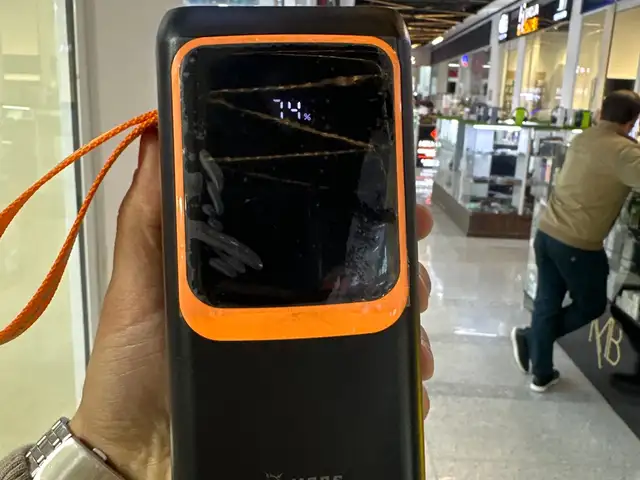 Внешний аккумулятор с фанарикам Powerbank Mars 50000 mah, Душанбе