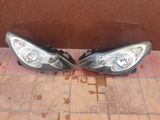 Фары на Opel Corsa Рестайлинг, Хуҷанд