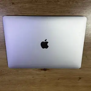 Ноутбук Apple MacBook air m1 8/256gb, Душанбе