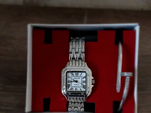 Соати Cartier, Душанбе