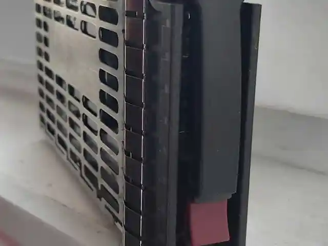 Жесткий диск HP 600gb SAS для серверов, Душанбе
