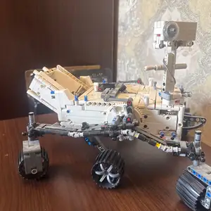 Cобранная модель Lego, Душанбе