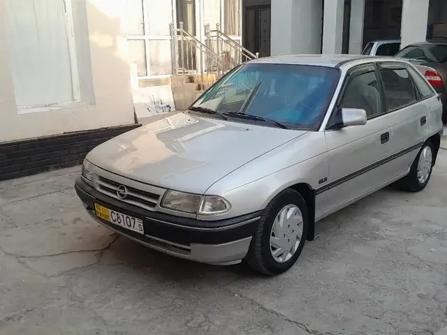 Opel Astra F