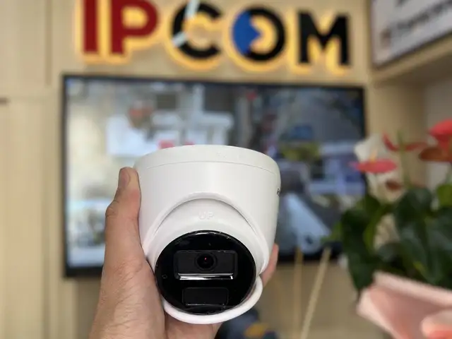 Камера внутренняя IP Hikivision DS-2CD1341G0E-IU2.8mmO-STD, Худжанд