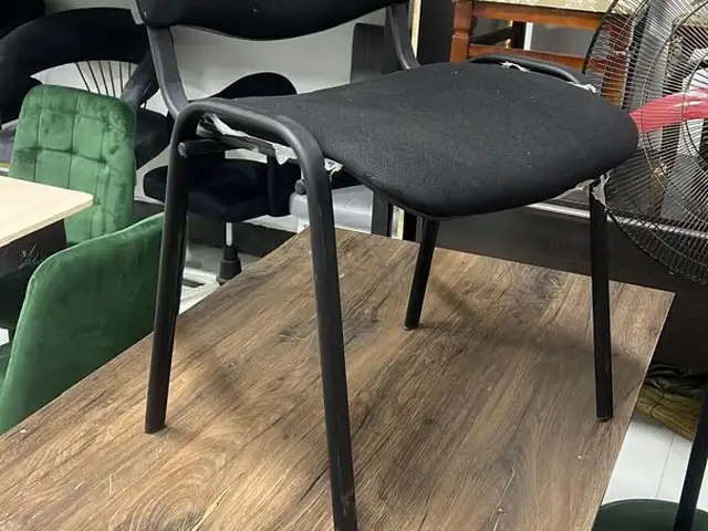 Стул, Душанбе