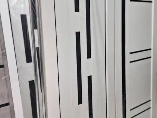 Дверь, Душанбе