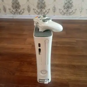 Игровая приставка Xbox 360, Вахдат