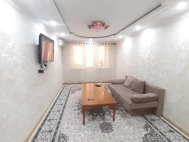 3-комн. квартира, 1 этаж, 100м², Универмаг, Худжанд