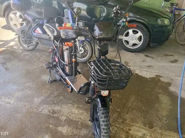 Скутер, Ҳамадонӣ