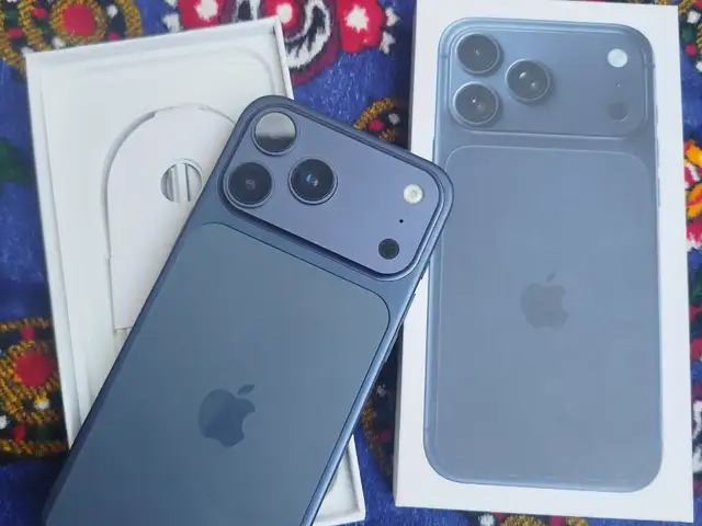 Apple iPhone 17 Pro Max, 1 tb, Deep Blue, Конибодом