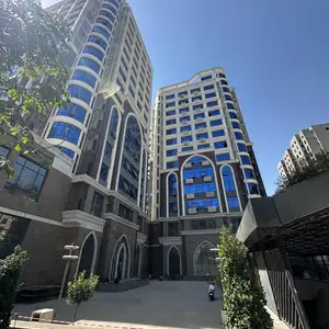 3-комн. квартира, 6 этаж, 120 м², И Сомони, Душанбе
