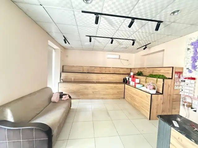 Помещение под офис, 120м², 31 мкр, Хуҷанд