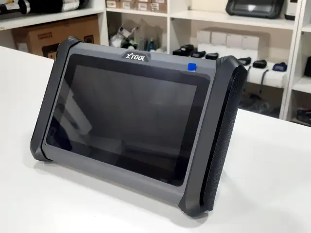 Автосканер Xtool X100 PADS launch, Душанбе