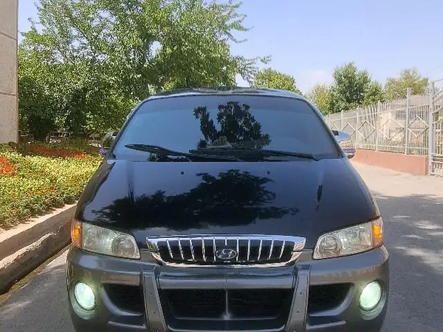 Микроавтобус Hyundai Starex, 2000, Душанбе