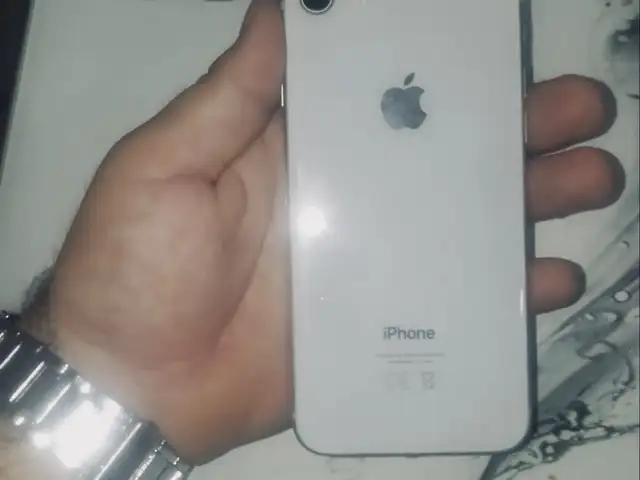 Apple iPhone 8, 64 gb, Silver, Душанбе