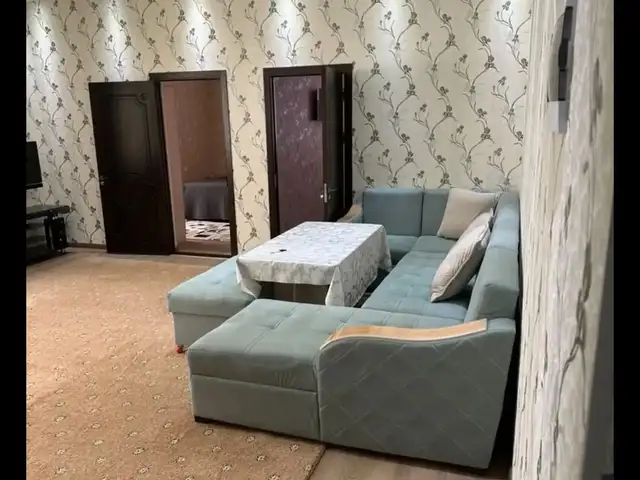 3-комн. квартира, 3 этаж, 85м², 31мкр, Абдураҳмони Ҷомӣ