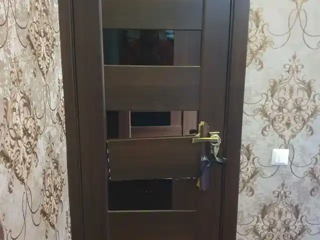 Дверь, Душанбе