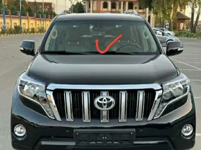Лобовое стекло от Toyota Prado 2010, Истаравшан