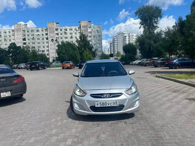 Hyundai Solaris