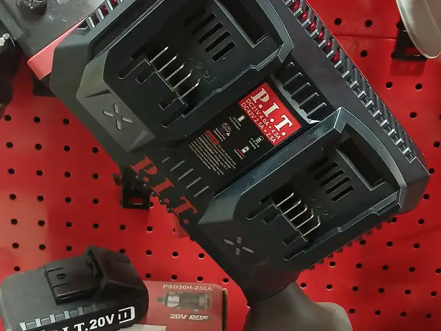 Зарядное устройство, Душанбе