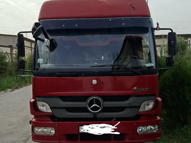 Бортовой грузовик Mercedes-Benz Atego, 2012, Душанбе