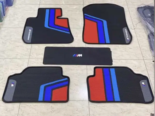 Полик M для BMW, Душанбе