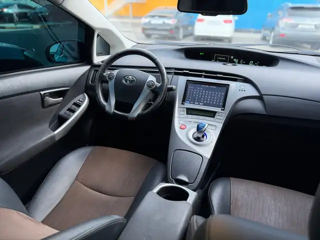 Toyota Prius, 2015, Душанбе - 5