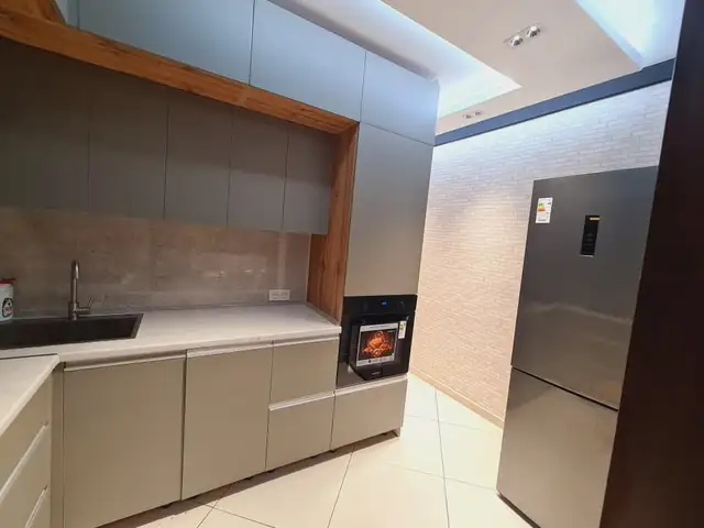 5-комн. квартира, 3 этаж, 118 м², 4мкр, 6 дом, Турсунзода - 13