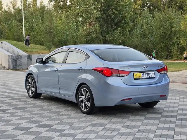 Hyundai Avante, 2012, Турсунзаде - 5