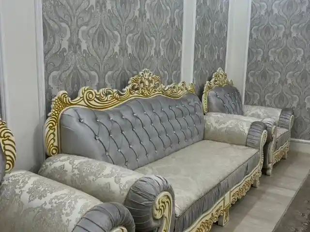 Диван с креслами, Душанбе