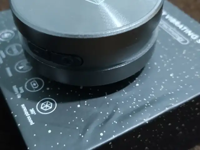 Сабвуфер black vibrating speaker, Зафарабад
