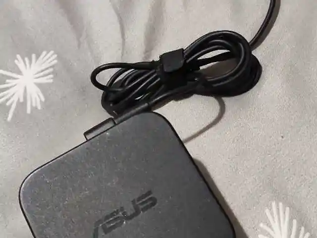 Блок питания от Asus, Душанбе