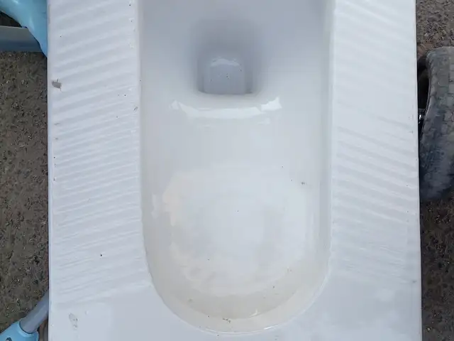 Унитаз, Худжанд