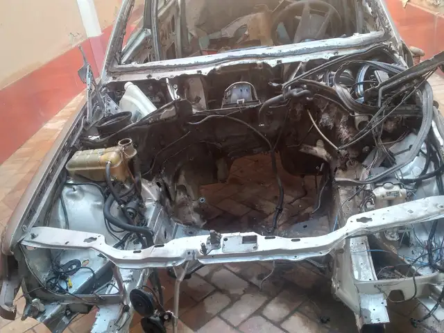 Панель от Mercedes-Benz 124 кузов, Хуҷанд