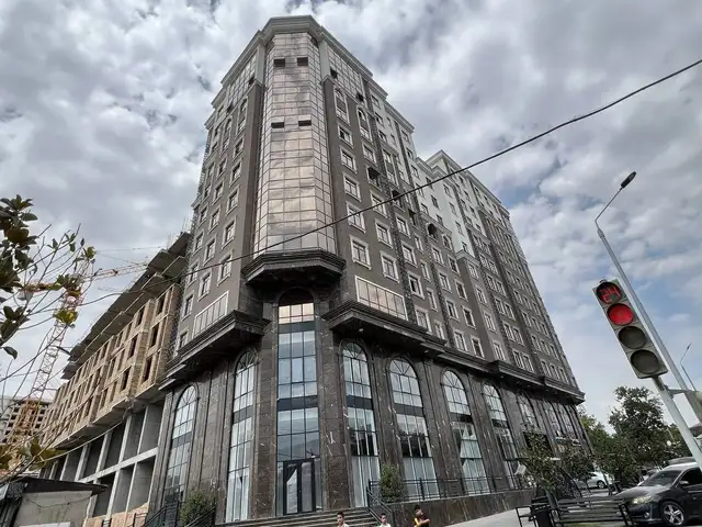 3-комн. квартира, 8 этаж, 108 м², Шохмансур, Душанбе