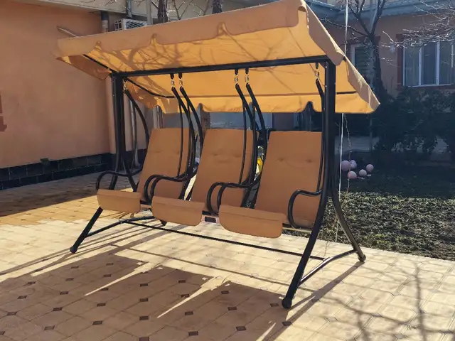 Садовые качели, Худжанд