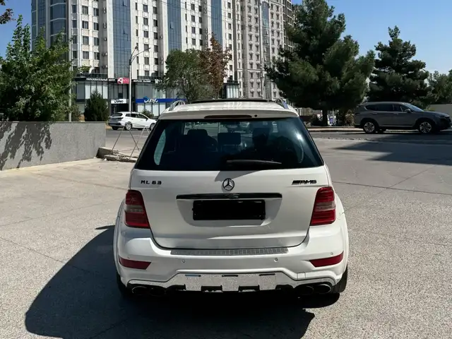 Mercedes-Benz ML class