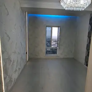 1-комн. квартира, 13 этаж, 52 м², 4мкр, Турсунзаде