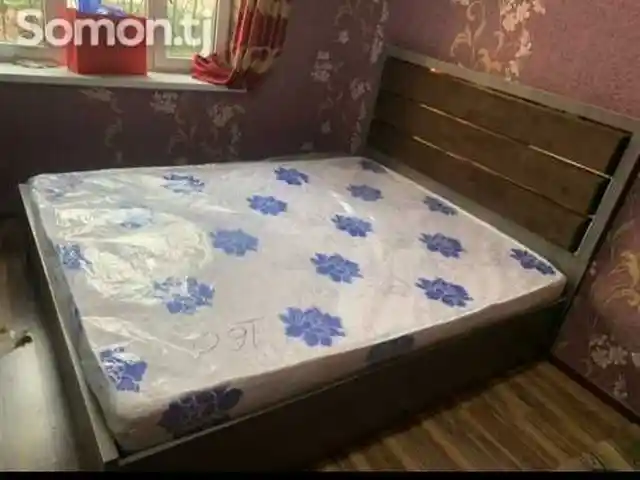 Двуспальная кровать, Душанбе