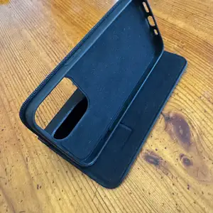 Чехол книжка для Apple IPhone 13 Pro, Душанбе
