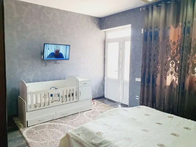 1 этажн. 6-комн. дом, 6 соток, территория Панчанбе мухаллаи Тути Калон, Хуҷанд