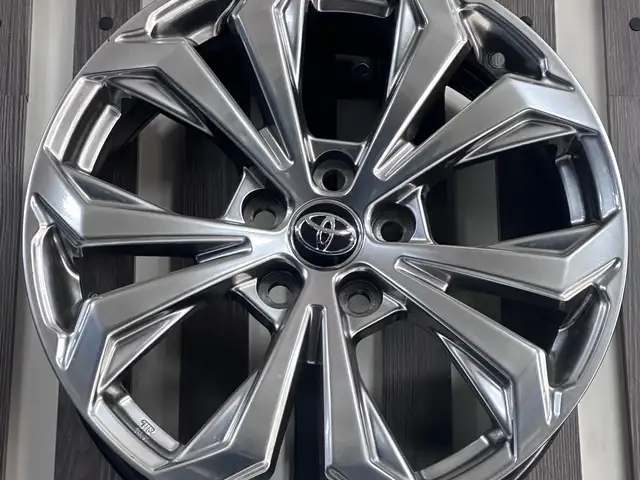 Диск R 18 Toyota Rav 4, Душанбе