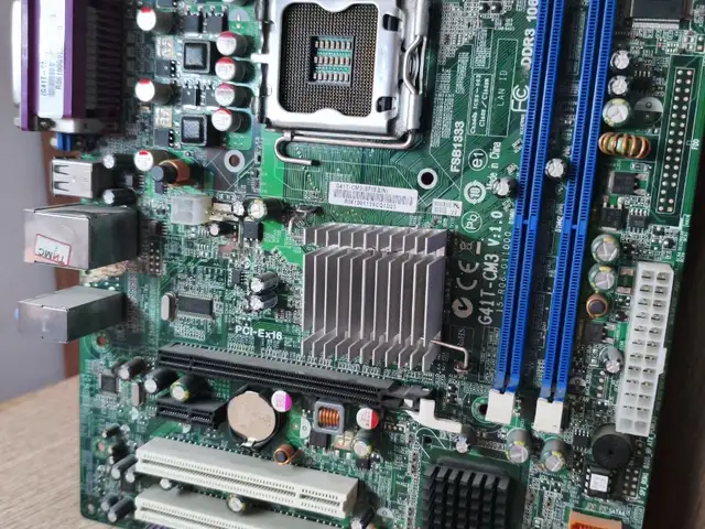 Материнская плата G41T-CM3 LGA 775 DDR3 на запчасти, Душанбе