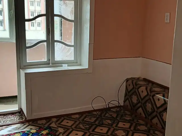 2-комн. квартира, 4 этаж, 60м², 12 мкр, Хуҷанд