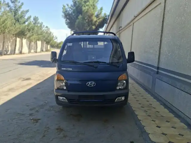 Бортовой автомобиль Hyundai Porter 2, 2016, Худжанд