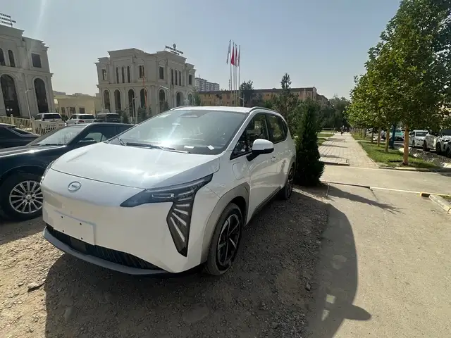 GAC Aion V plus