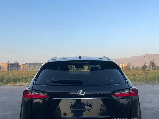 Lexus NX series, 2017, Абдураҳмони Ҷомӣ - 4