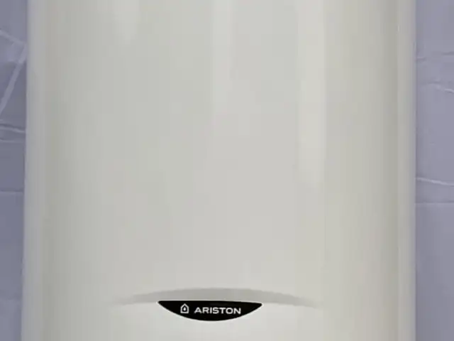Водонагреватель Ariston 80л, Душанбе
